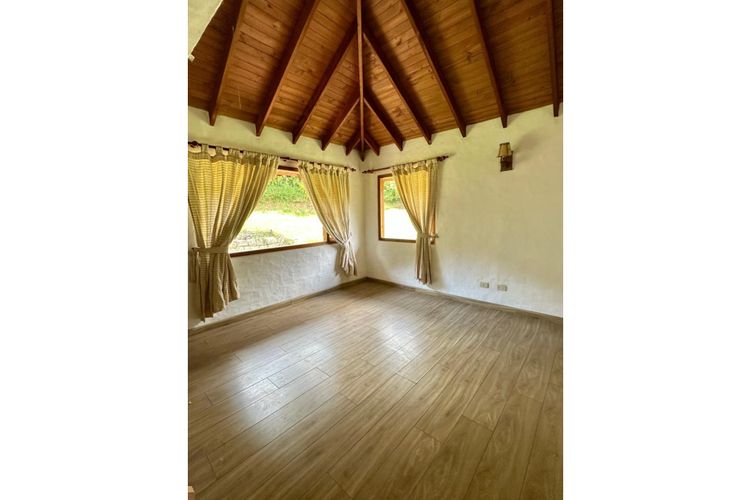 Casa de 3 alcobas en venta en Carrasquilla, Cota, 178 m² · foto 14 de 16