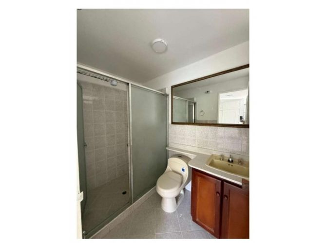 Apartamento de 3 alcobas en arriendo en Bolivariana, Medellín, 93 m² · foto 11 de 13