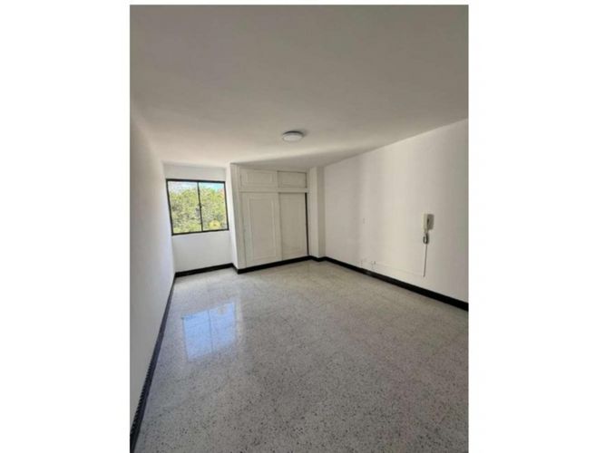 Apartamento de 3 alcobas en arriendo en Bolivariana, Medellín, 93 m² · foto 12 de 13