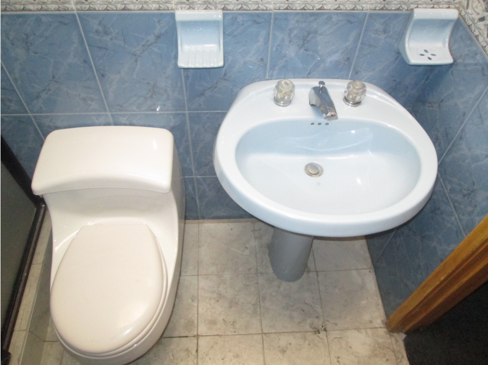 Casa en venta en Barrios Unidos, Bogotá · foto 11 de 12