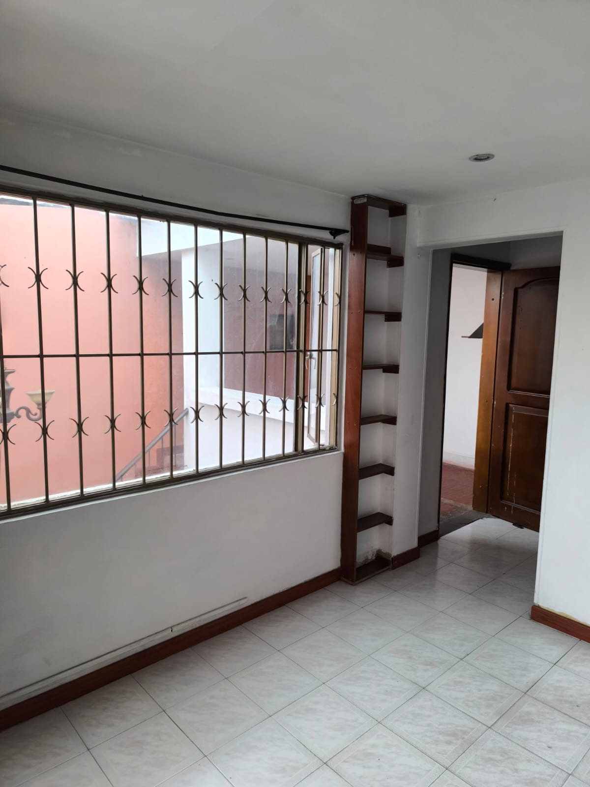Casa en venta en Santa Rosita, Bogotá · foto 4 de 24