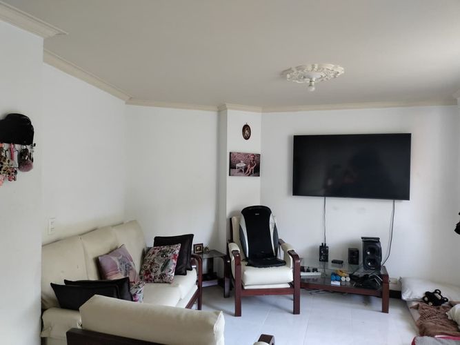 Apartamento de 3 alcobas en venta en El Poblado, Medellín, 100 m² · foto 6 de 19