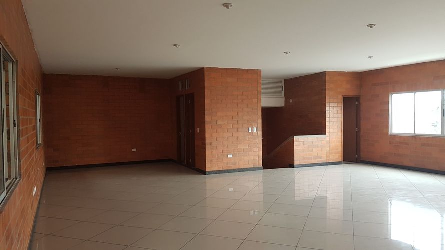 Bodega en arriendo en Zona Industrial, Yumbo, 585 m² · foto 5 de 16