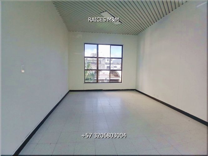 Local en arriendo en Sector Galeria Central, Pereira, 25 m² · foto 2 de 7