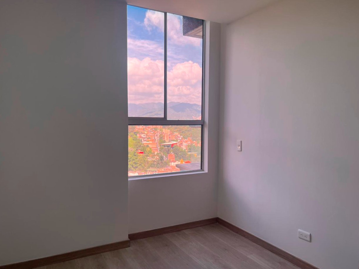 Apartamento en venta en Vallano, Envigado · foto 14 de 17
