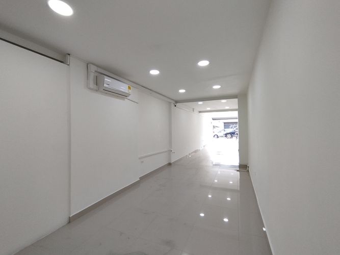 Local en arriendo en Camino Verde, Envigado, 65 m² · foto 9 de 10