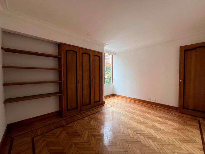 Apartamento de 3 alcobas en venta en El Poblado, Medellín, 126 m² · foto 15 de 17