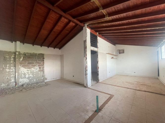 Local en venta en Jesús Nazareno, Medellín, 83 m² · foto 4 de 11
