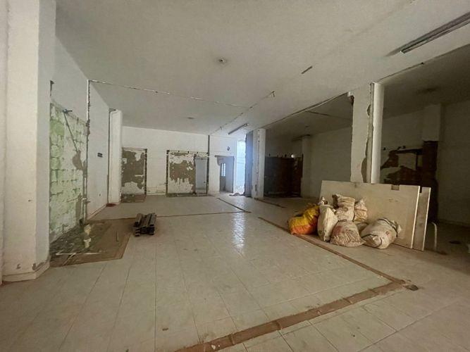 Bodega en venta en Jesús Nazareno, Medellín, 194 m² · foto 3 de 11