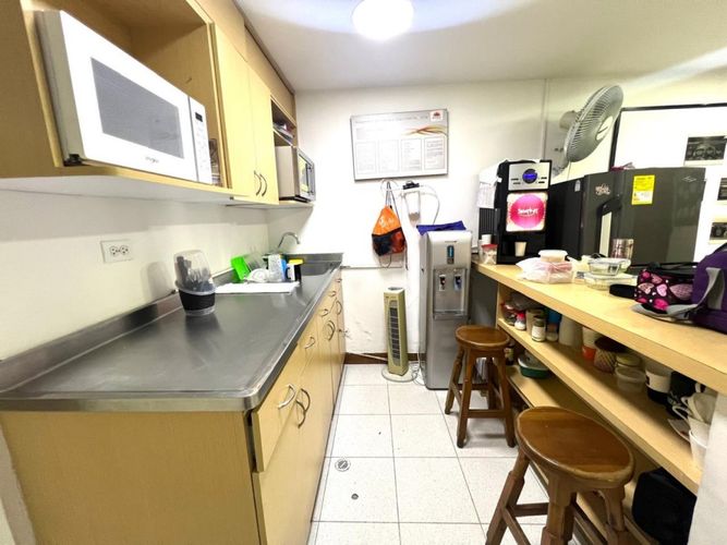 Local en venta en La Candelaria, Medellín, 75 m² · foto 13 de 17