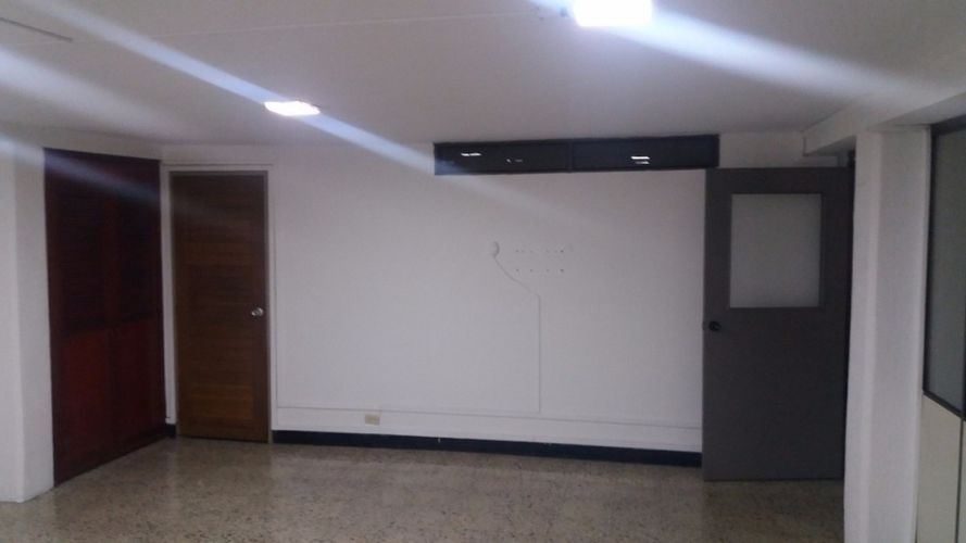 Oficina en venta en Manila, Medellín, 119 m² · foto 8 de 15