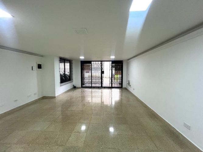 Local en venta en Los Balsos, Medellín, 56 m² · foto 5 de 14