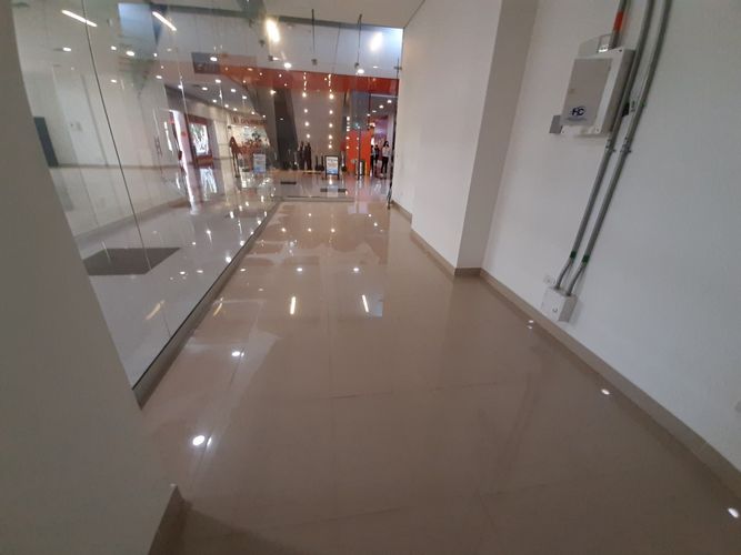Local en venta en El Chagualo, Medellín, 24 m² · foto 15 de 17