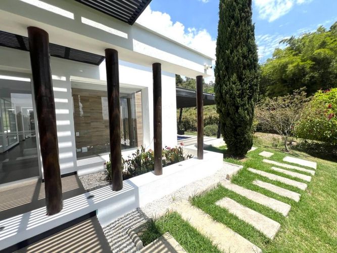 Casa de 3 alcobas en venta en Sajonia, Rionegro, 550 m² · foto 7 de 24