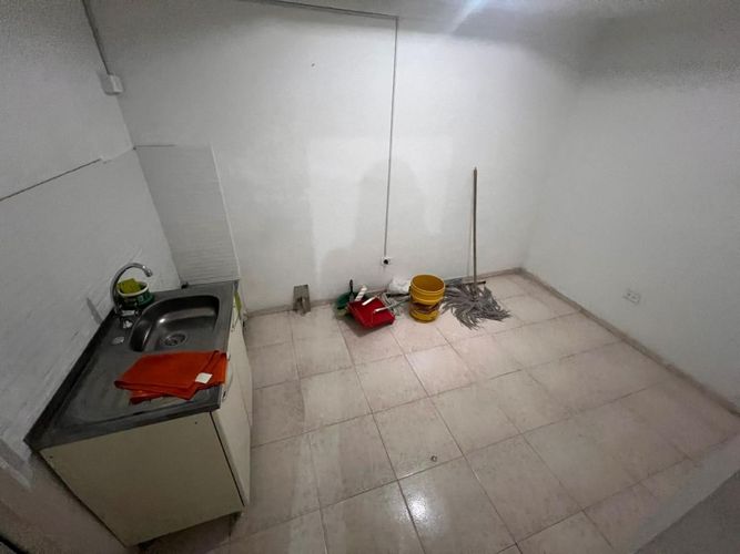 Local en venta en Versalles, Cali, 300 m² · foto 7 de 7
