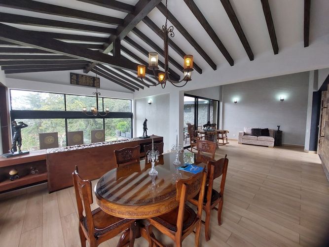 Casa de 4 alcobas en venta en El Retiro, 430 m² · foto 4 de 24