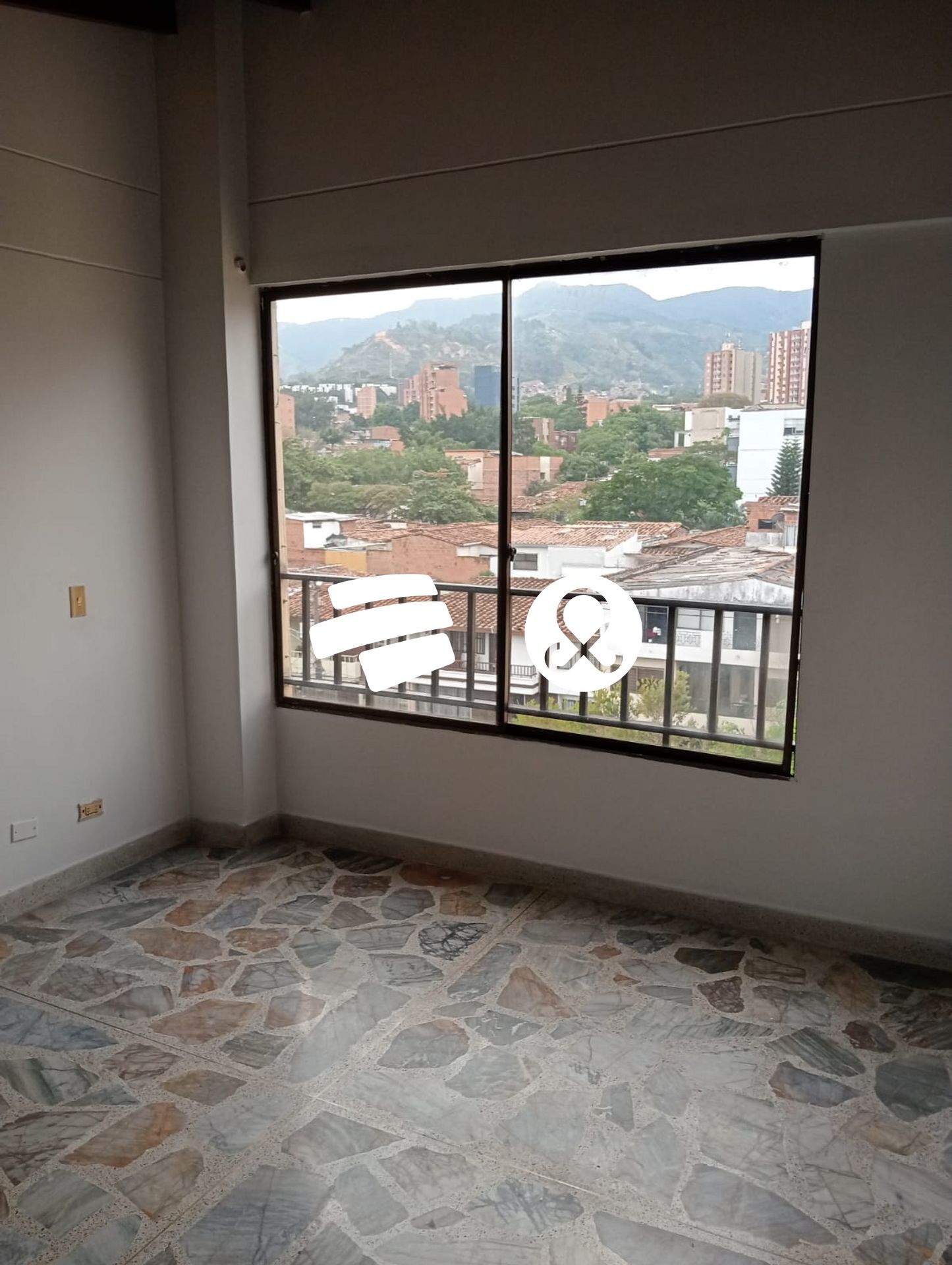 Apartamento en venta en Simon Bolivar, Medellín · foto 2 de 24