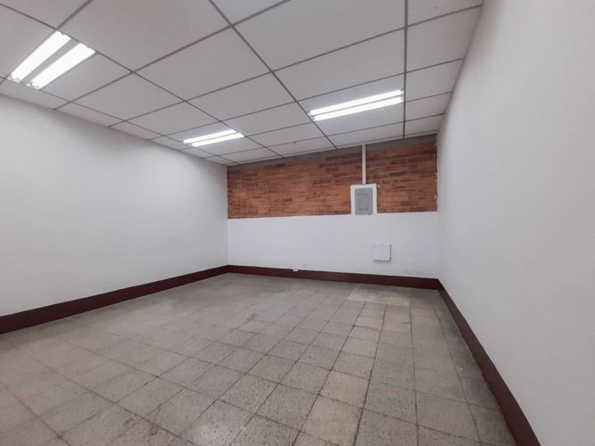 Local en arriendo en Mesa, Envigado, 900 m² · foto 14 de 24