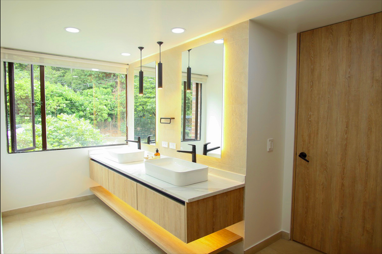 Apartamento de 3 alcobas en venta en Cerros De Niza, Bogotá, 282 m² · foto 10 de 13