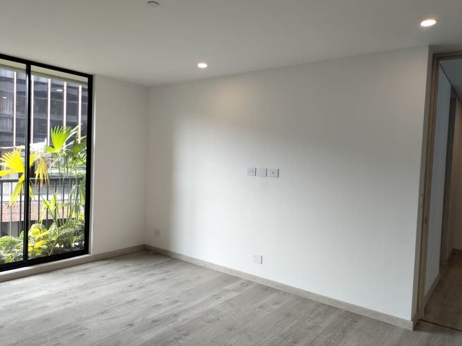 Apartamento de 2 alcobas en venta en El Poblado, Medellín, 93 m² · foto 8 de 17