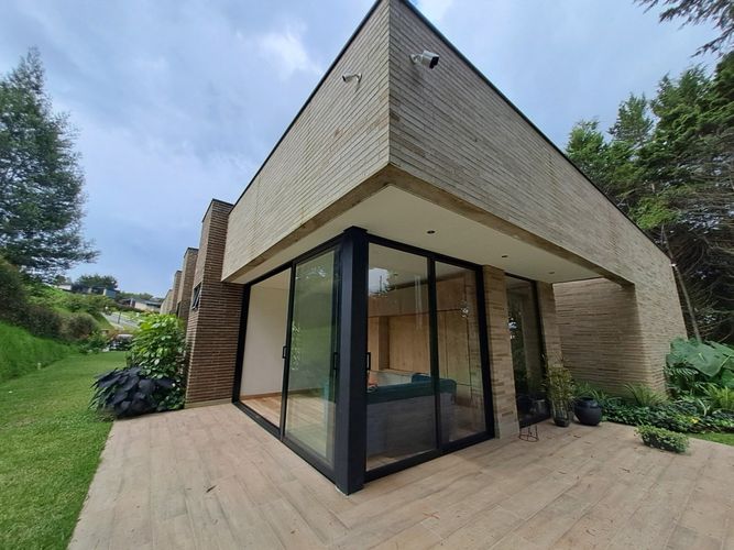 Casa de 4 alcobas en venta en Las Palmas, Envigado, 540 m² · foto 19 de 21