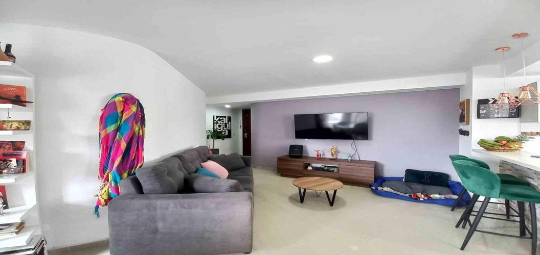 Apartamento de 3 alcobas en venta en Los Rosales, Pereira, 77 m² · foto 2 de 14