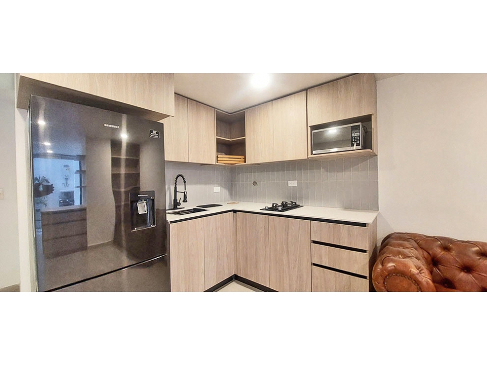 Apartaestudio en venta en Conquistadores, Medellín 2