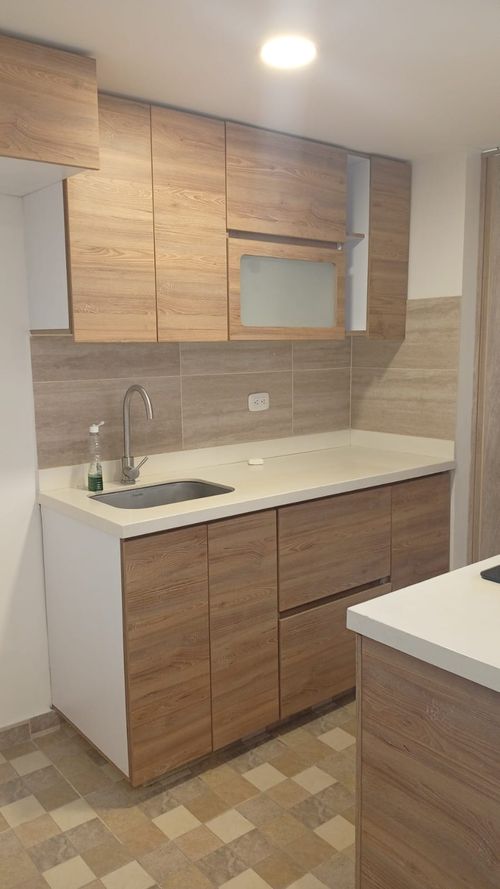 Apartamento de 3 alcobas en venta en Loma De San Jose, Sabaneta, 58 m² · foto 5 de 12