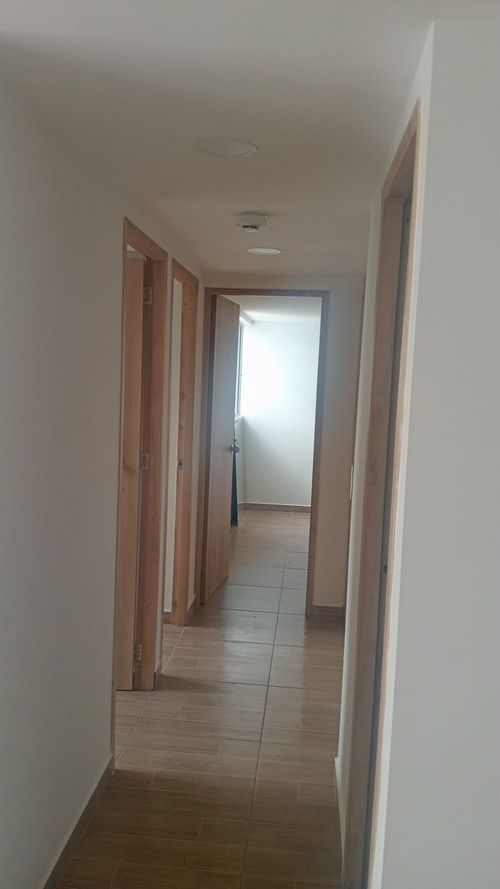 Apartamento de 3 alcobas en venta en Loma De San Jose, Sabaneta, 58 m² · foto 9 de 12