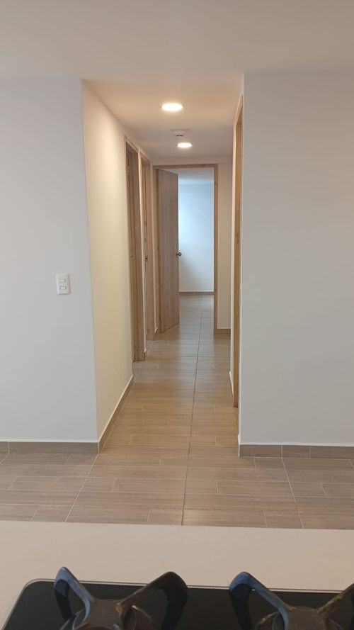 Apartamento de 3 alcobas en venta en Loma De San Jose, Sabaneta, 58 m² · foto 12 de 12