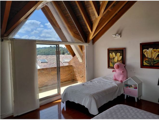 Casa de 4 alcobas en venta en San Jose De Bavaria, Bogotá, 320 m² · foto 10 de 23