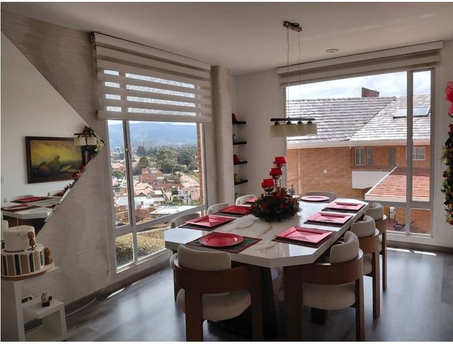 Casa de 4 alcobas en venta en San Jose De Bavaria, Bogotá, 320 m² · foto 11 de 23