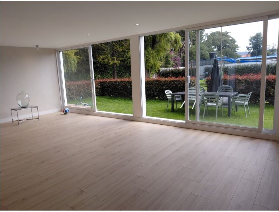 Casa en venta en San Jose De Bavaria, Bogotá · foto 14 de 21
