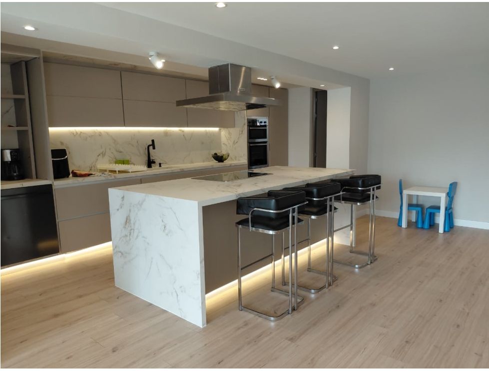 Casa en venta en San Jose De Bavaria, Bogotá · foto 18 de 21