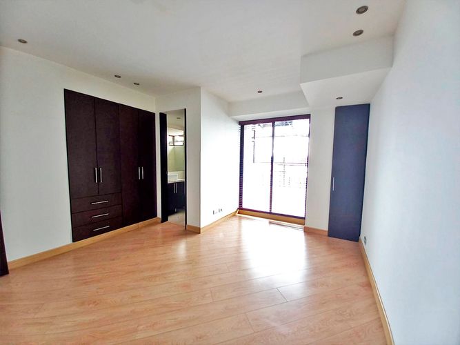 Apartamento en venta en Santa Barbara, Bogotá · foto 5 de 13