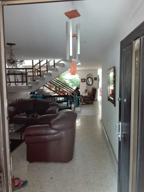 Edificio en venta en Tequendama, Cali, 460 m² · foto 3 de 9