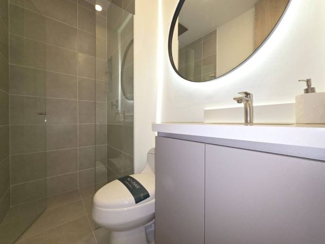Apartamento de 3 alcobas en venta en El Castillo, Medellín, 146 m² · foto 14 de 24