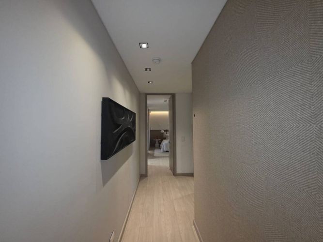 Apartamento de 3 alcobas en venta en El Castillo, Medellín, 146 m² · foto 17 de 24