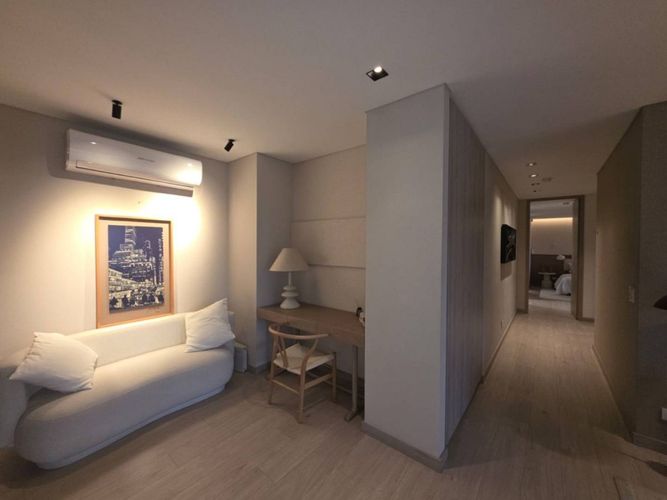 Apartamento de 3 alcobas en venta en El Castillo, Medellín, 146 m² · foto 20 de 24