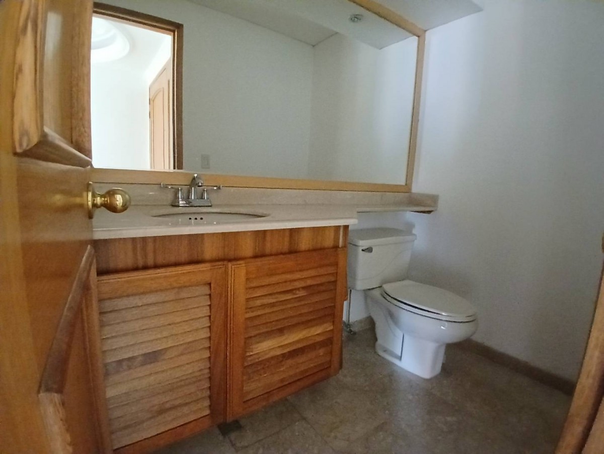 Apartamento en arriendo en El Poblado, Medellín · foto 10 de 22