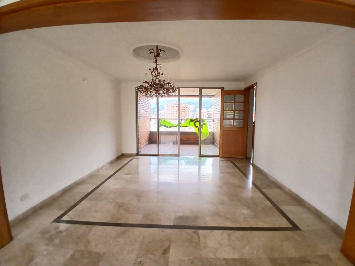 Apartamento en arriendo en El Poblado, Medellín · foto 11 de 22