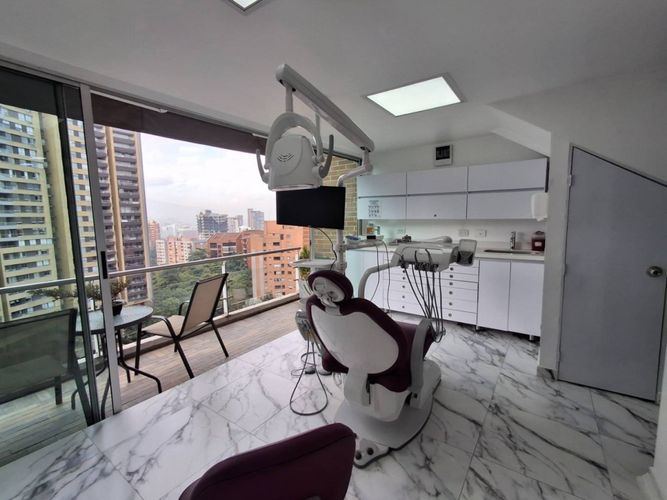 Consultorio en venta en Las Palmas, Medellín, 80 m² · foto 8 de 23