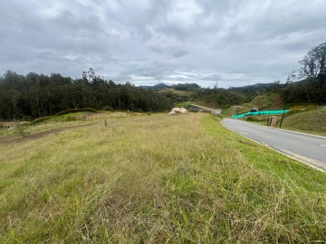 Lote en venta en Pantanillo, El Retiro, 2106 m² · foto 2 de 13