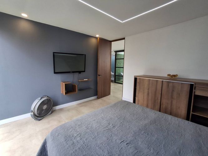 Apartamento de 3 alcobas en venta en El Poblado, Medellín, 184 m² · foto 19 de 24