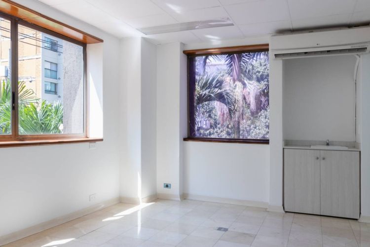Consultorio en venta en Conquistadores, Medellín, 46 m² · foto 3 de 13