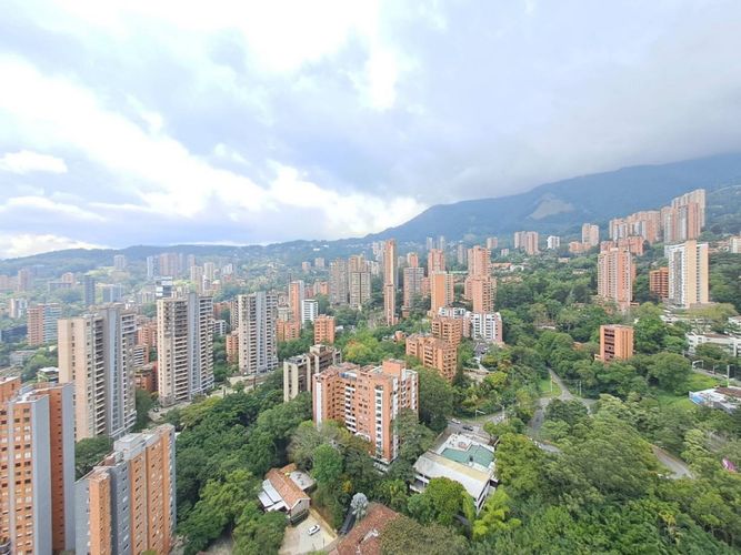 Apartamento en arriendo en Provenza, Medellín · foto 5 de 24