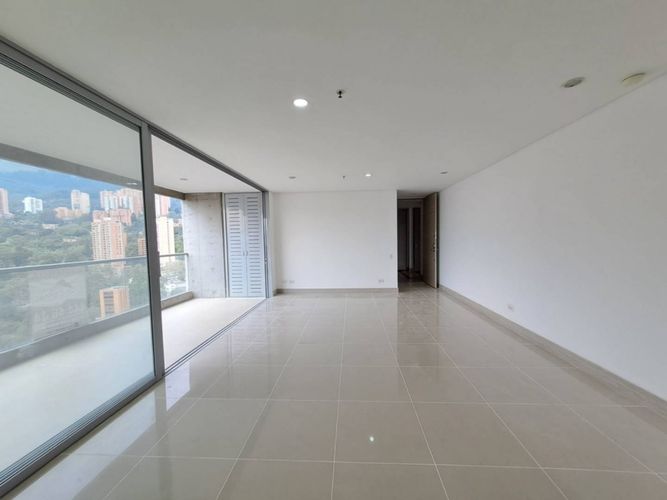 Apartamento en arriendo en Provenza, Medellín · foto 10 de 24