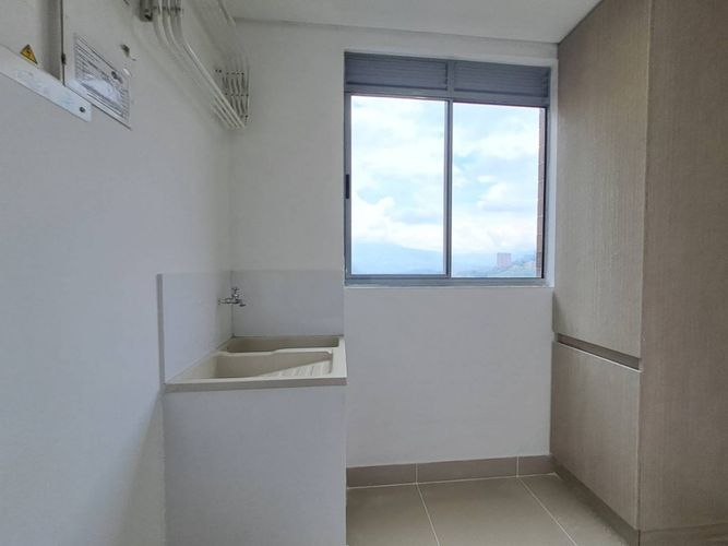 Apartamento en arriendo en Provenza, Medellín · foto 11 de 24