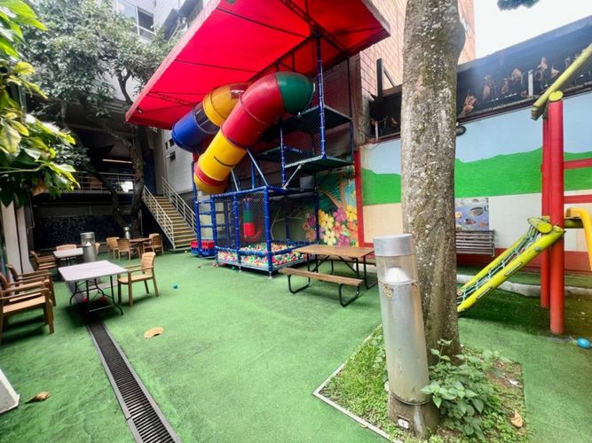 Edificio en venta en Astorga, Medellín, 924 m² · foto 4 de 22