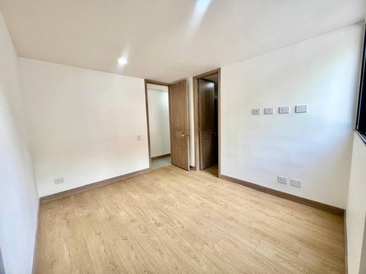 Apartamento en venta en Señorial, Envigado · foto 12 de 18